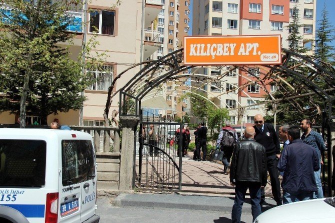 Kayseri'de Emekli Polis İntihar Etti