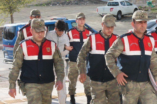 Elazığ'da Baz İstasyonu Hırsızları Tutuklandı