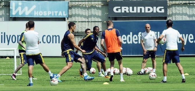Fenerbahçe’de Torku Konyaspor Maçı Hazırlıkları Devam Ediyor