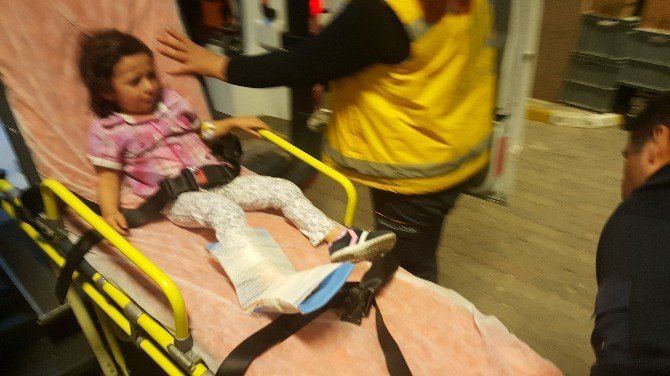 Kocaeli'de 3 Yaşındaki Kızın Ayağı Asansörde Sıkıştı