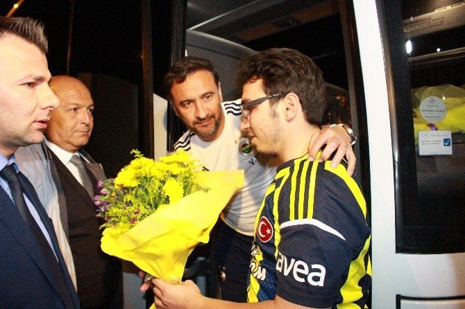 Fenerbahçe Kafilesi Torku Konyaspor Maçı İçin Konya’da
