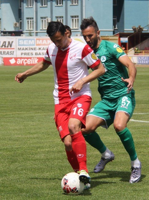 Boluspor,Giresunspor'u 2-1 Mağlup Etti