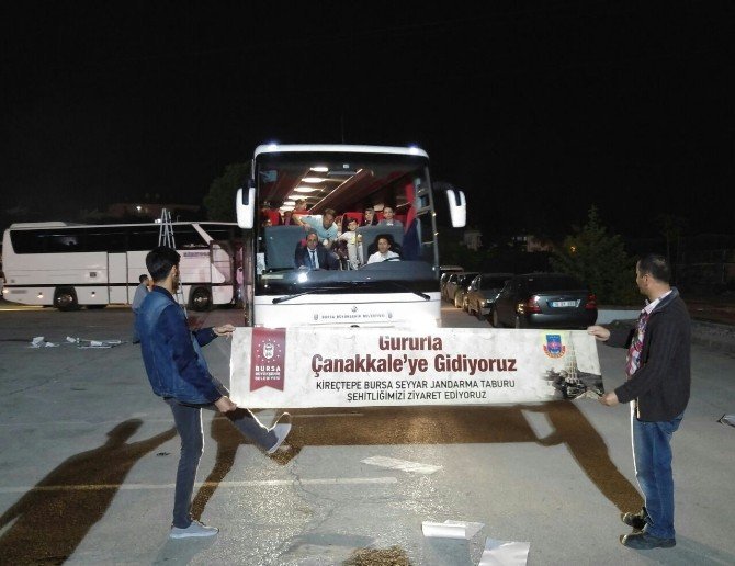 125 Otobüsle Çanakkale Şehitleri'ni Yad Etmeye Gittiler