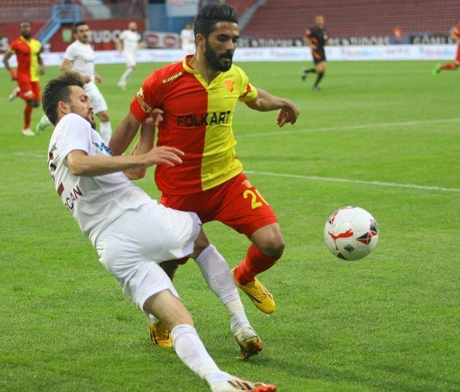 Trabzon,Göztepe'yi 2-0 Mağlup Etti
