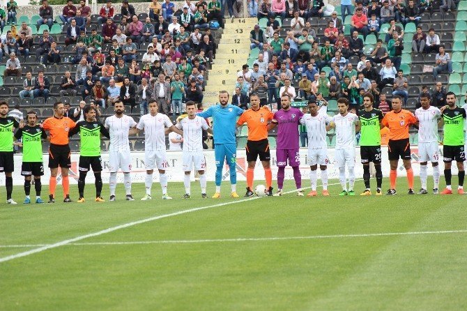 Denizlispor,Boluspor'u 3-1 Mağlup Etti