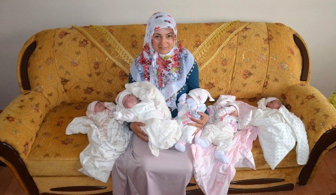 Türkiye'nin İkinci Beşiz Bebekleri