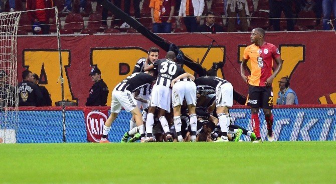 Beşiktaş,Galatasaray'ı 1-0 Mağlup Etti