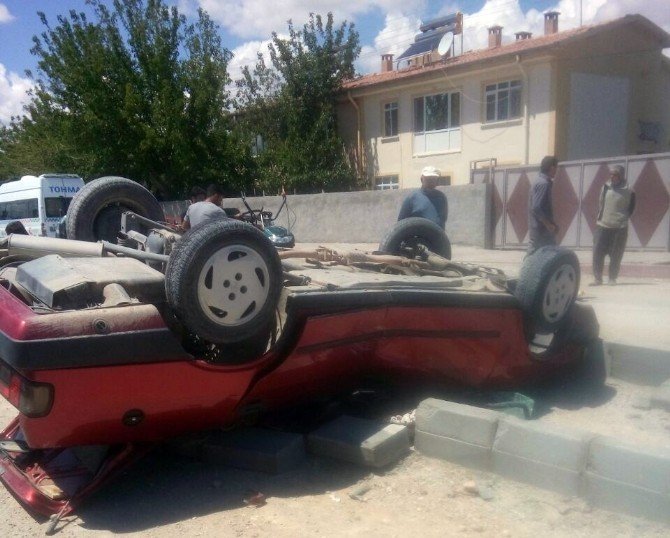 Malatya'da Bir Otomobil Takla Attı: 4 Yaralı