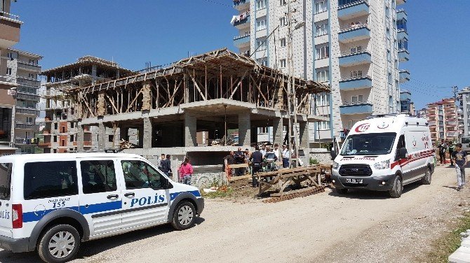 Samsun'da İnşaattan Düşen İşçi Yaralandı