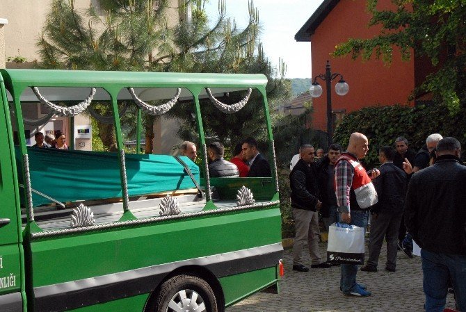 Zekeriyaköy’de Yasak Aşk Cinneti