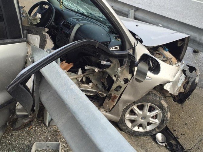 Çankırı’da Gerçekleşen Kazada Otomobil Sürücüsünün Bacağı Koptu