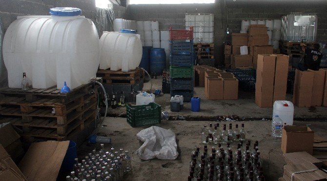Adana'da Sahte İçki Operasyonu