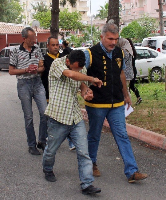 Adana’da Fuhuş Yaptırdığı İddiasıyla 2 Kişi Yakalandı