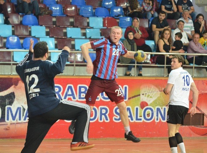 Trabzonspor,Ankaraspor'u 33-30 Mağlup Etti