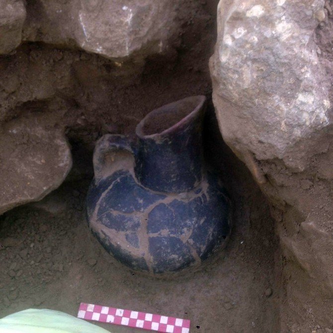 Silivri’de 5 Bin Yıllık Mezar Bulundu