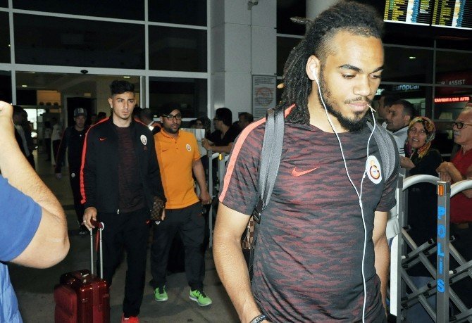 Galatasaray Final Maçı İçin Antalya'ya Geldi