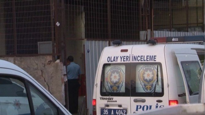 İzmir'de Silahlar Çekildi 1 Ölü, 2 Yaralı