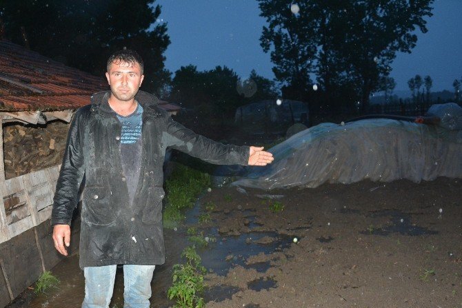 Samsun'da Vatandaşlar Yağış Sebebiyle Yardım İstedi