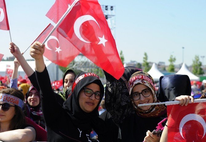 İstanbul'un Fethi'nin 563.Yılı İçin Yüzbinler Yenikapı'da