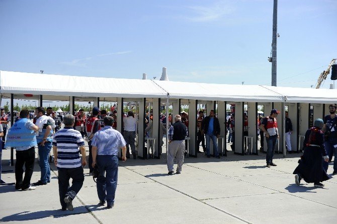 İstanbul'un Fethi'nin 563.Yılı İçin Yüzbinler Yenikapı'da