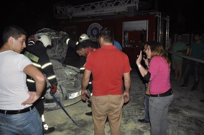 Manavgat'ta Seyir Halinde Olan Otomobil Alev Aldı