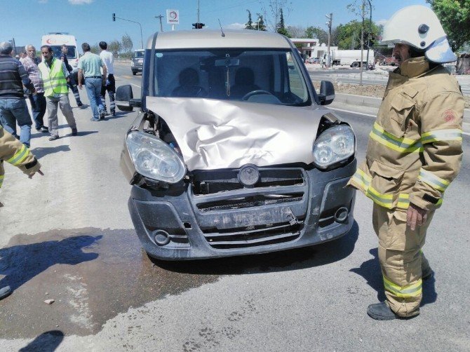 Balıkesir'de Kaza: 1 Yaralı