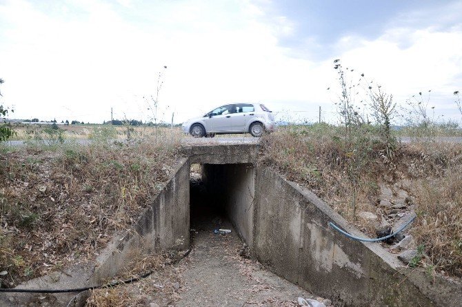 Seri Katil İzmir'de Menfezde Saklanmış