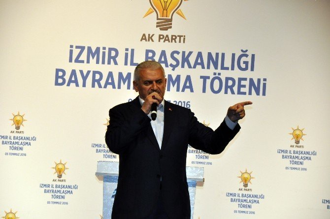 Başbakan Yıldırım İzmir'de Partililerle Bayramlaştı