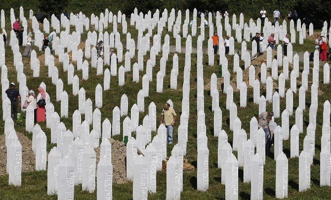 Sırp Katliamında Hayatını Kaybedenler Anıldı