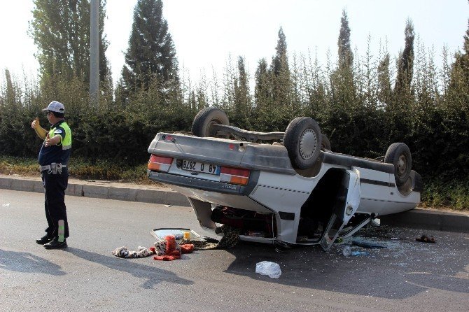 Manisa'da Trafik Kazası: 3 Yaralı