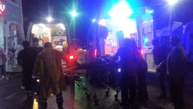 Bartın'da Trafik Kazası: 5 Yaralı