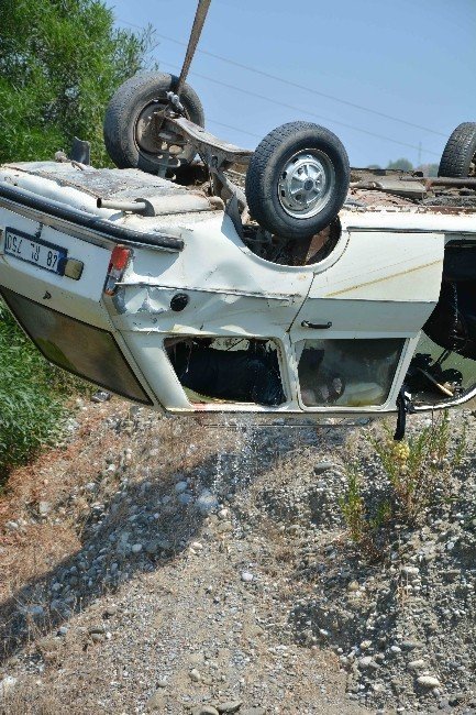 Muğla'da Otomobil Su Çukuruna Uçtu