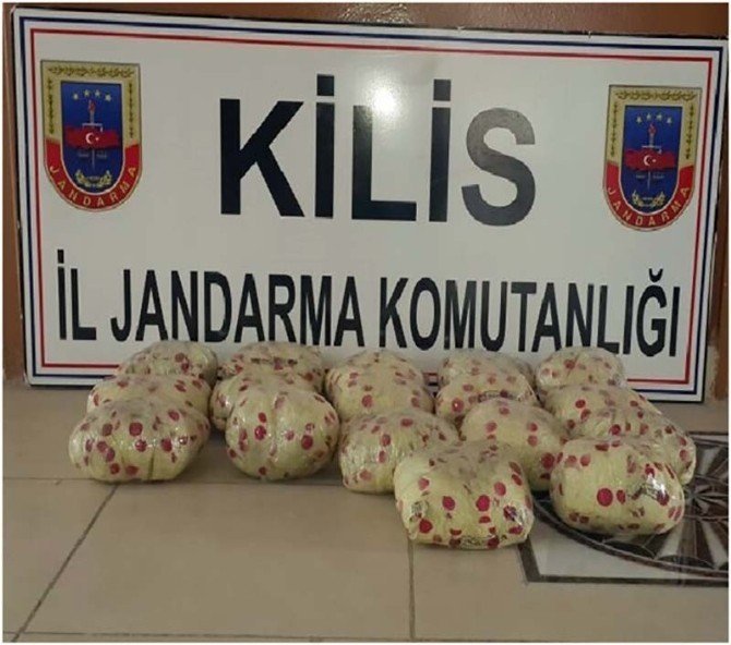 Kilis'te Satışa Hazır 25 Kilo Uyuşturucu Ele Geçirildi