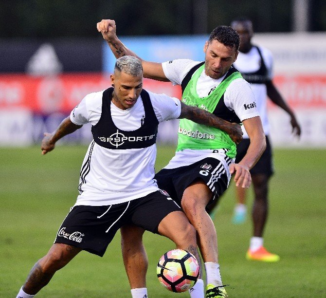 Beşiktaş'ta Akhisar Belediyespor Maçı Hazırlıkları Devam Ediyor