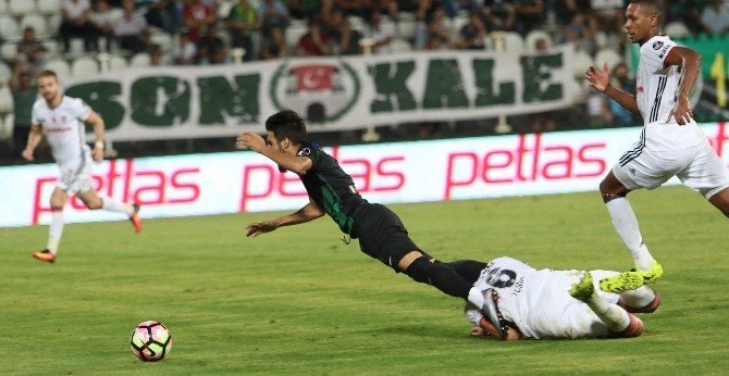 Akhisar Belediyespor 0-2 Beşiktaş