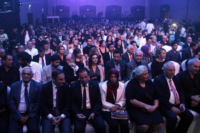 Adana Film Festivali'nde Tarık Akan Damgası