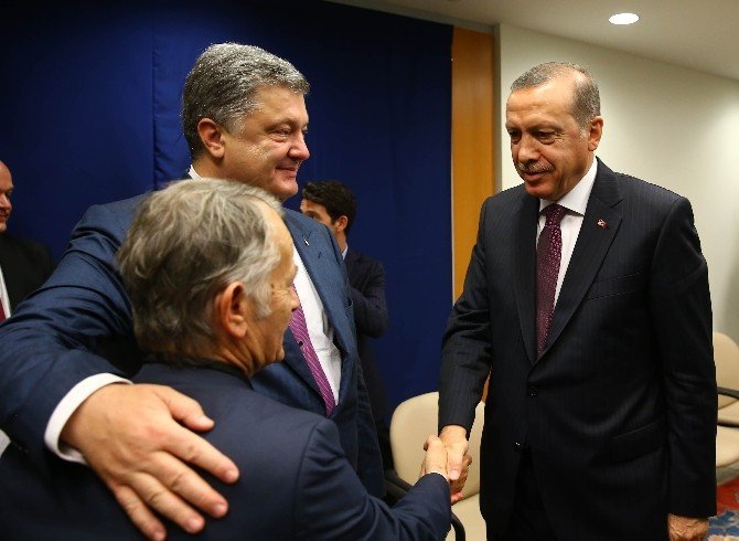 Erdoğan, Ukrayna Cumhurbaşkanı İle Görüştü