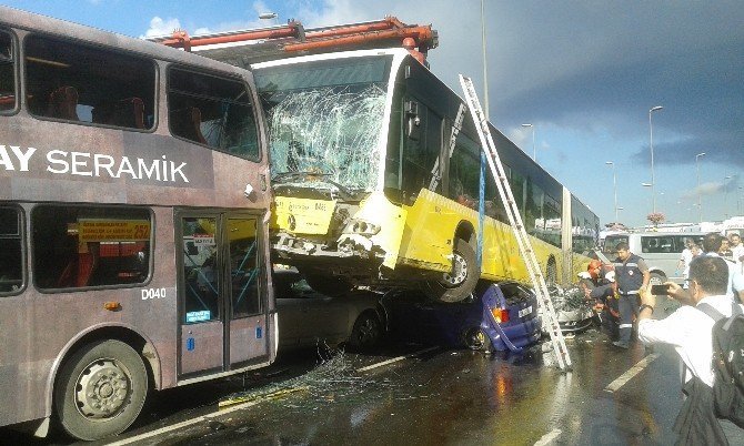 Metrobüs Kazasının Sebebi Belli Oldu