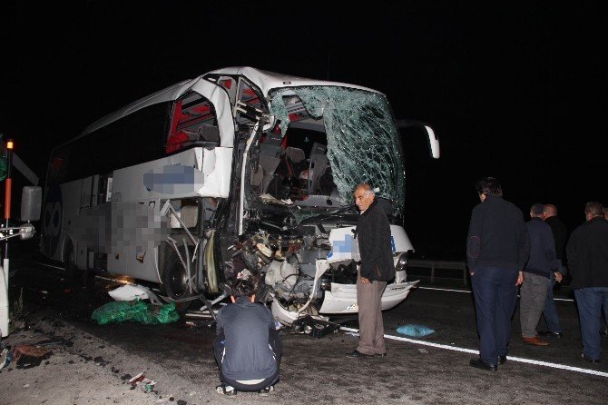 Samsun'da Korkunç Kaza: 1 ölü, 39 yaralı