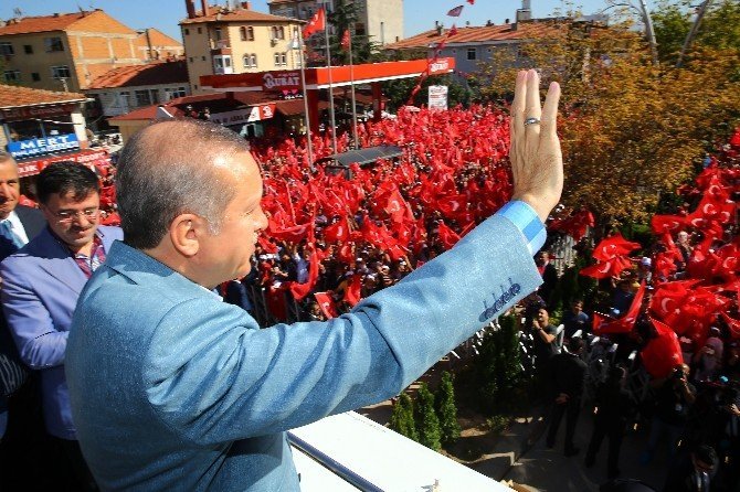 Cumhurbaşkanı Erdoğan Halka Hitap Etti