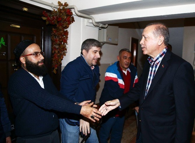 Erdoğan Şehit Ailelerini ve Gazileri Ziyaret Etti