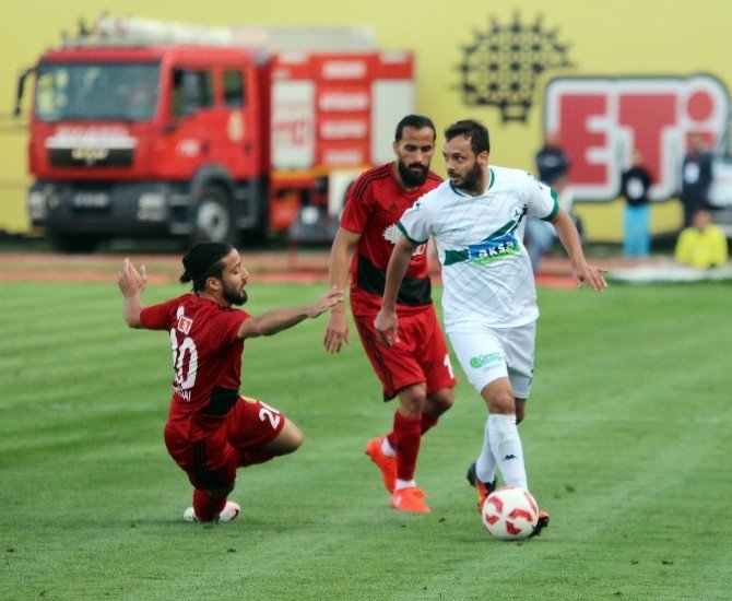 Eskişehirspor,Giresunspor'u 1-0 Mağlup Etti