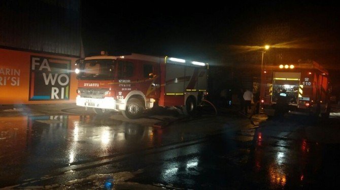 Ankara'da Depo Yangını Paniğe Sebep Oldu