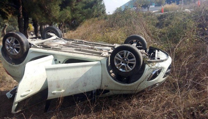 Bilecik'te Trafik Kazası: 3 Yaralı