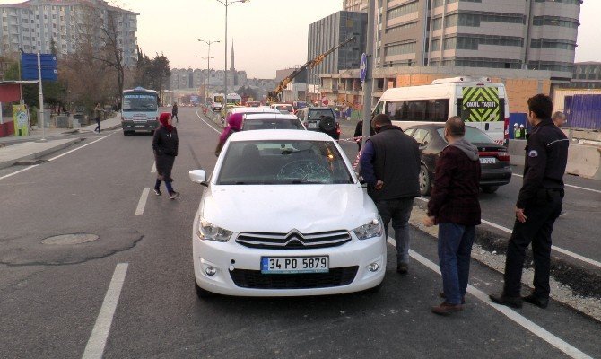 Ataşehir'de Trafik Kazası: 1 Yaralı