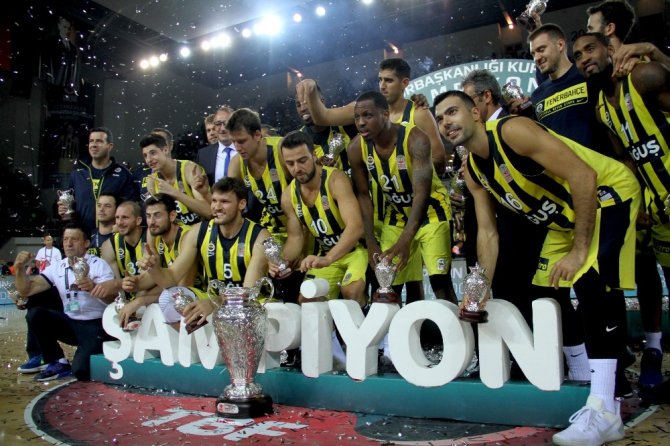 33. Erkekler Cumhurbaşkanlığı Kupası Fenerbahçe’nin