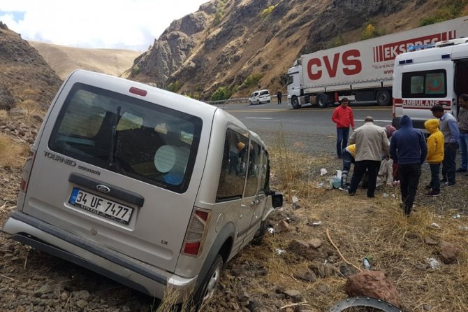 Eleşkirt’te Trafik Kazası: 2 Yaralı