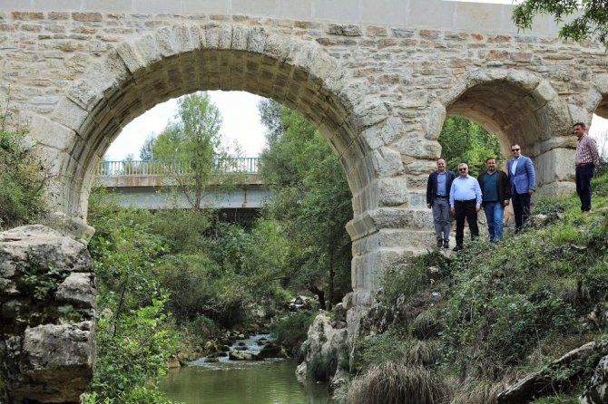 2 Bin Yıllık Taşköprü Restore Edildi