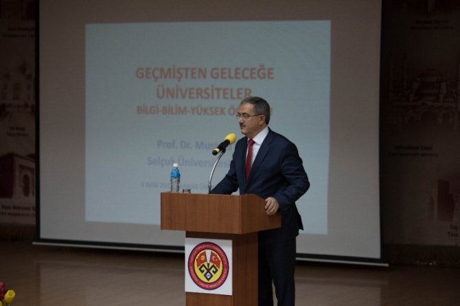 Kırgızistan Türkiye Manas Üniversitesi’nde İlk Ders Rektör Şahin’den
