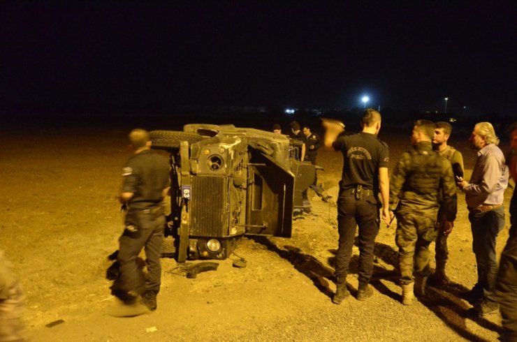 Şanlıurfa’da Polislerin Bulunduğu Araç Takla Attı: 2 Yaralı